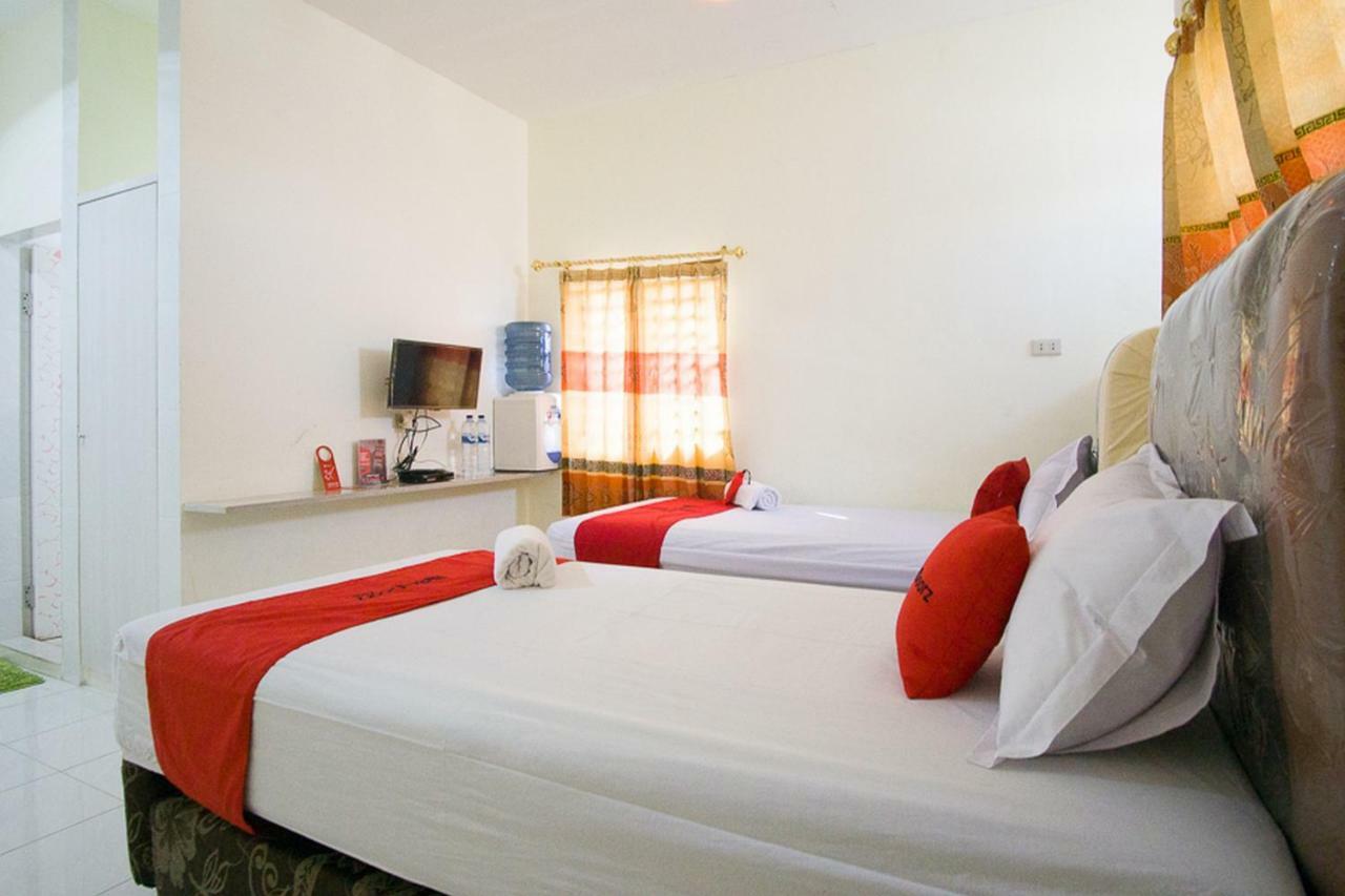 Reddoorz @ Pematangsiantar 2 Hotel Buitenkant foto