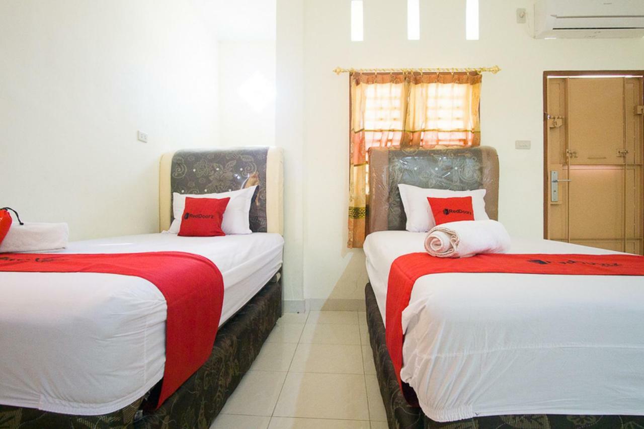 Reddoorz @ Pematangsiantar 2 Hotel Buitenkant foto